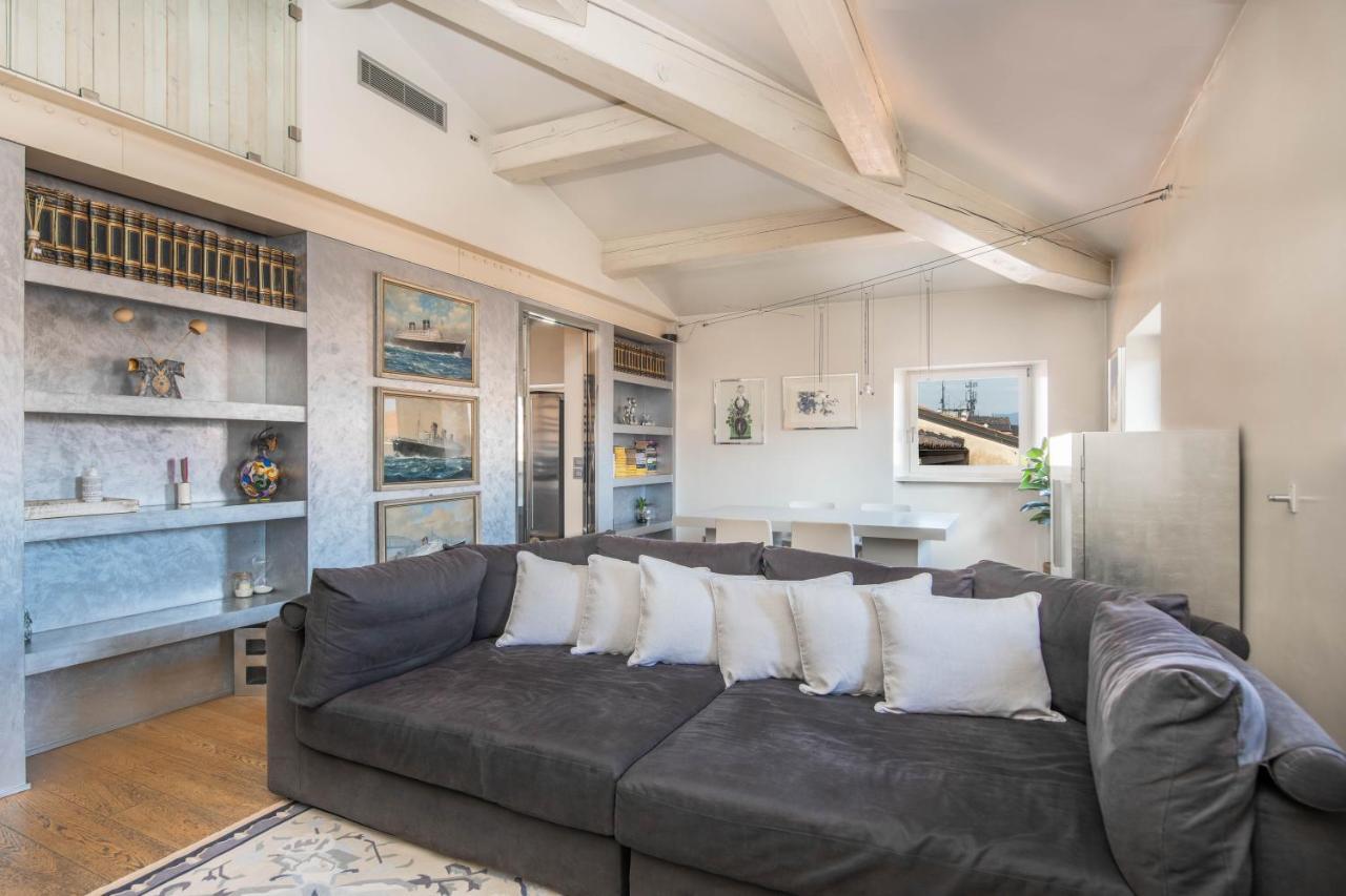 Stunning Top Floor Flat In The Heart Of Verona Esterno foto