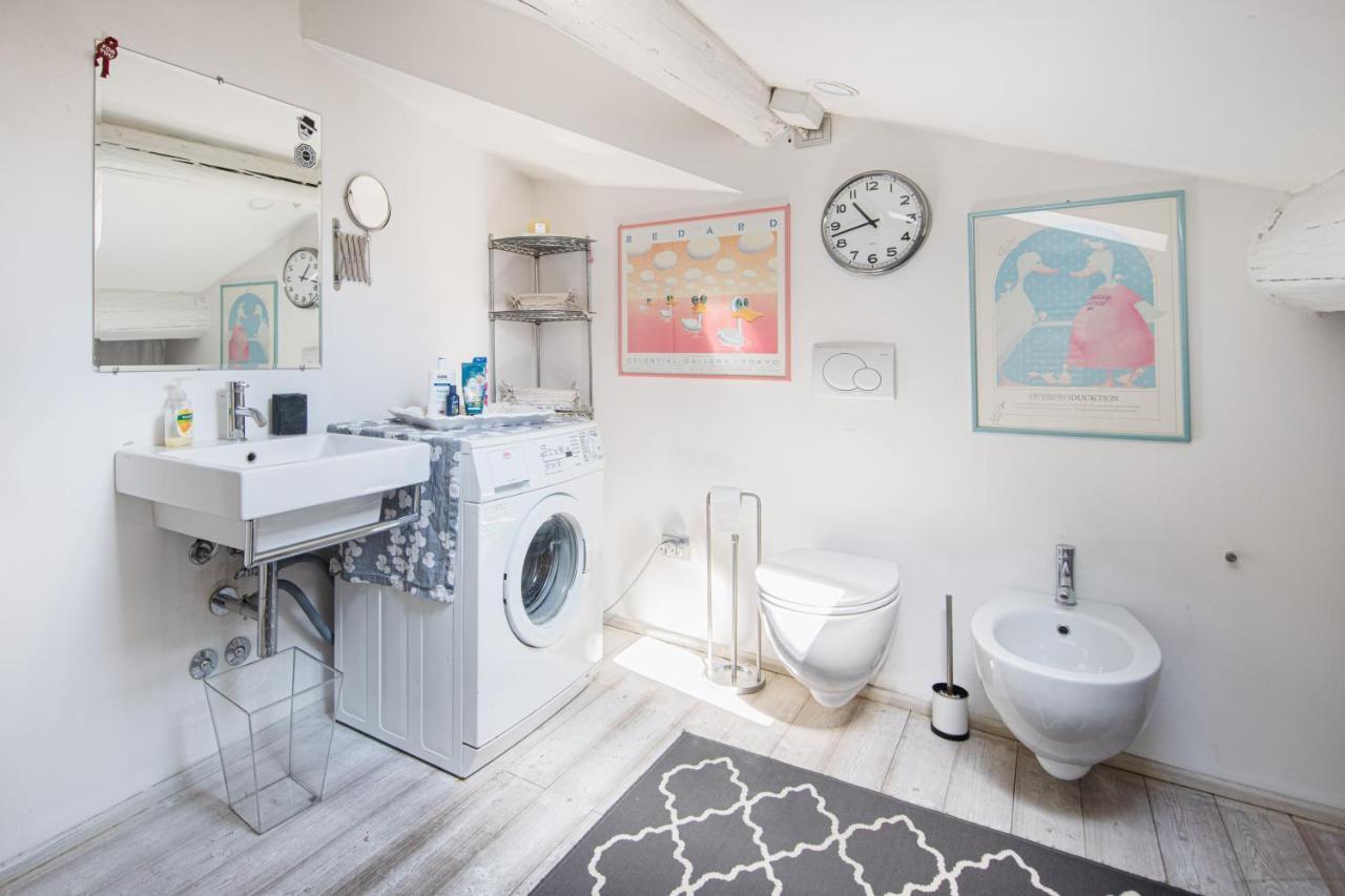 Stunning Top Floor Flat In The Heart Of Verona Esterno foto